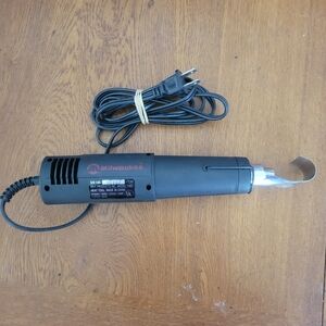 Milwaukee Black Electric Heating Tool for Arts & Crafts